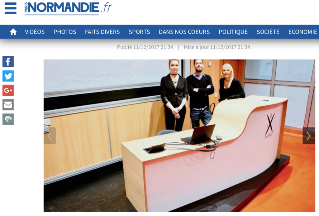 Bureau pupitre école polytechnique normandie